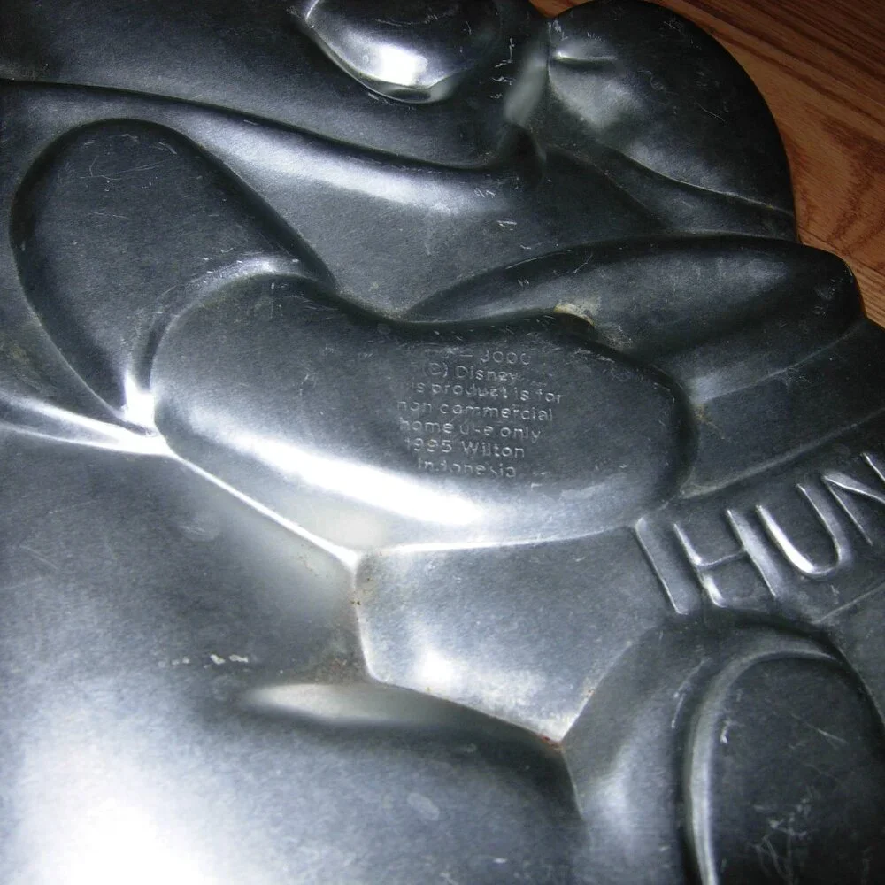 Wilton Disney Winnie The Pooh Cake Pan